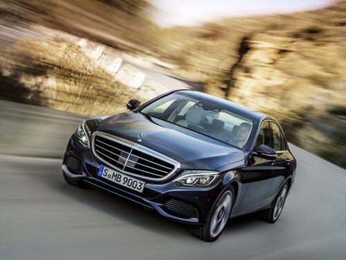 Berlina media? Mercedes C 2014 è quasi un'ammiraglia