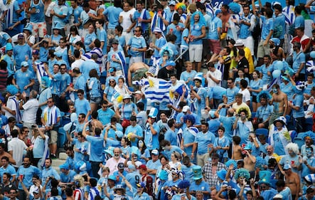 Tifosi (vip e non) sugli spalti  4