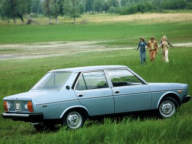 Fiat 131: guarda la gallery 24