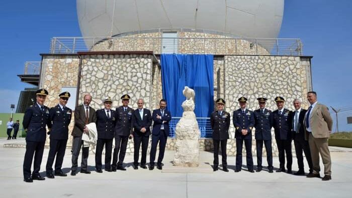 A Lampedusa un nuovo radar per difendere lo spazio aereo italiano