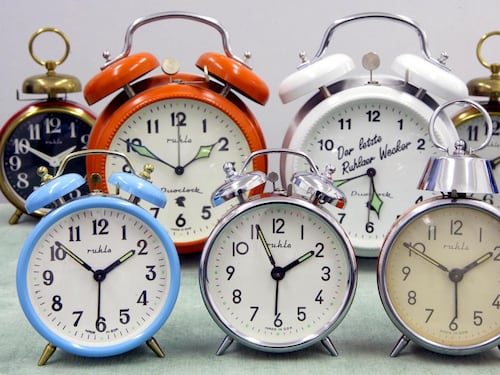Ora solare, l'effetto che non ti aspetti: "Quando l'orologio torna indietro la prostata si accende"