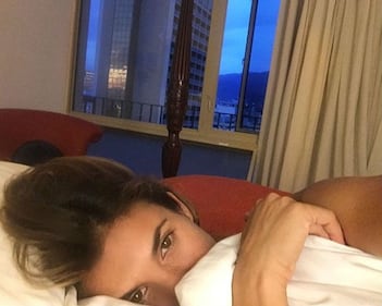 Elisabetta Canalis, selfie seducente 6