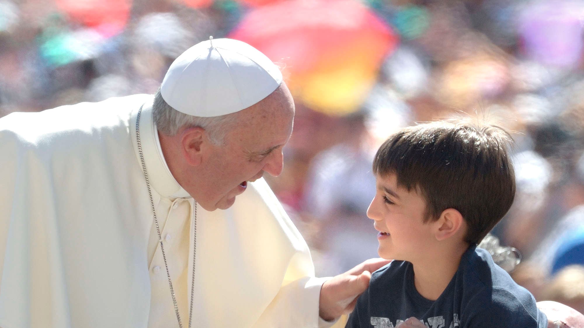Il no di Papa Francesco a ideologie e logiche che ostacolano la vita
