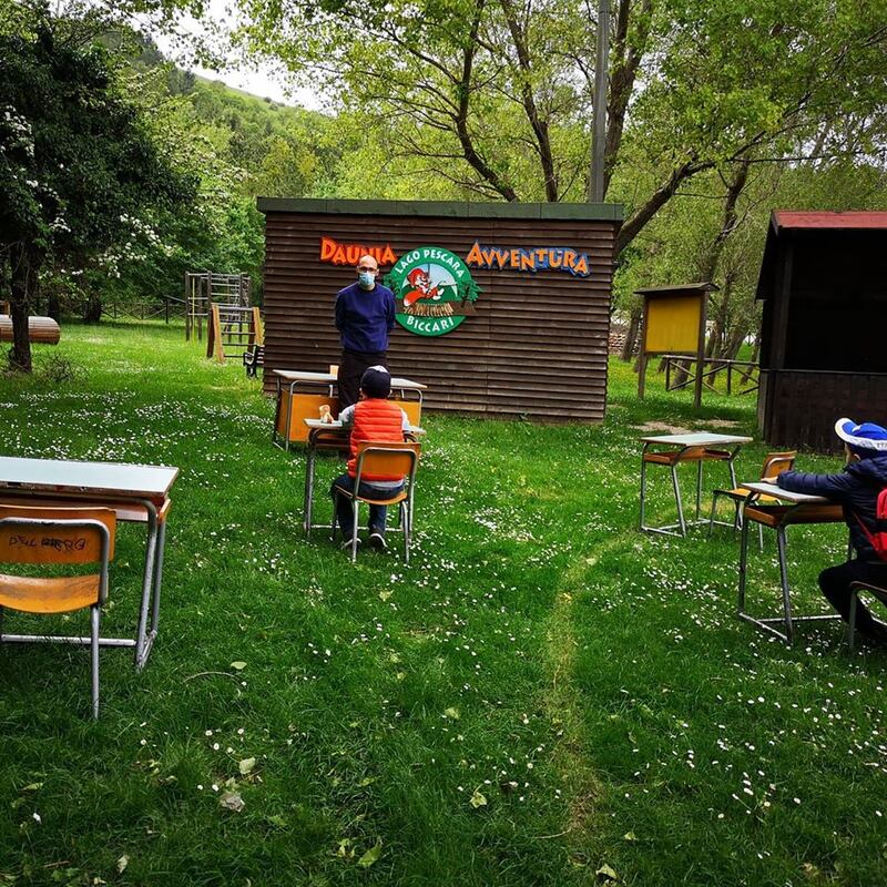 Biccari, le immagini della scuola nel bosco 5