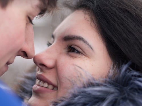 "Se telefonando" e il sesso "mordi e fuggi": due epoche a confronto (e non solo)