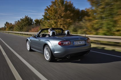 Mazda MX-5 15