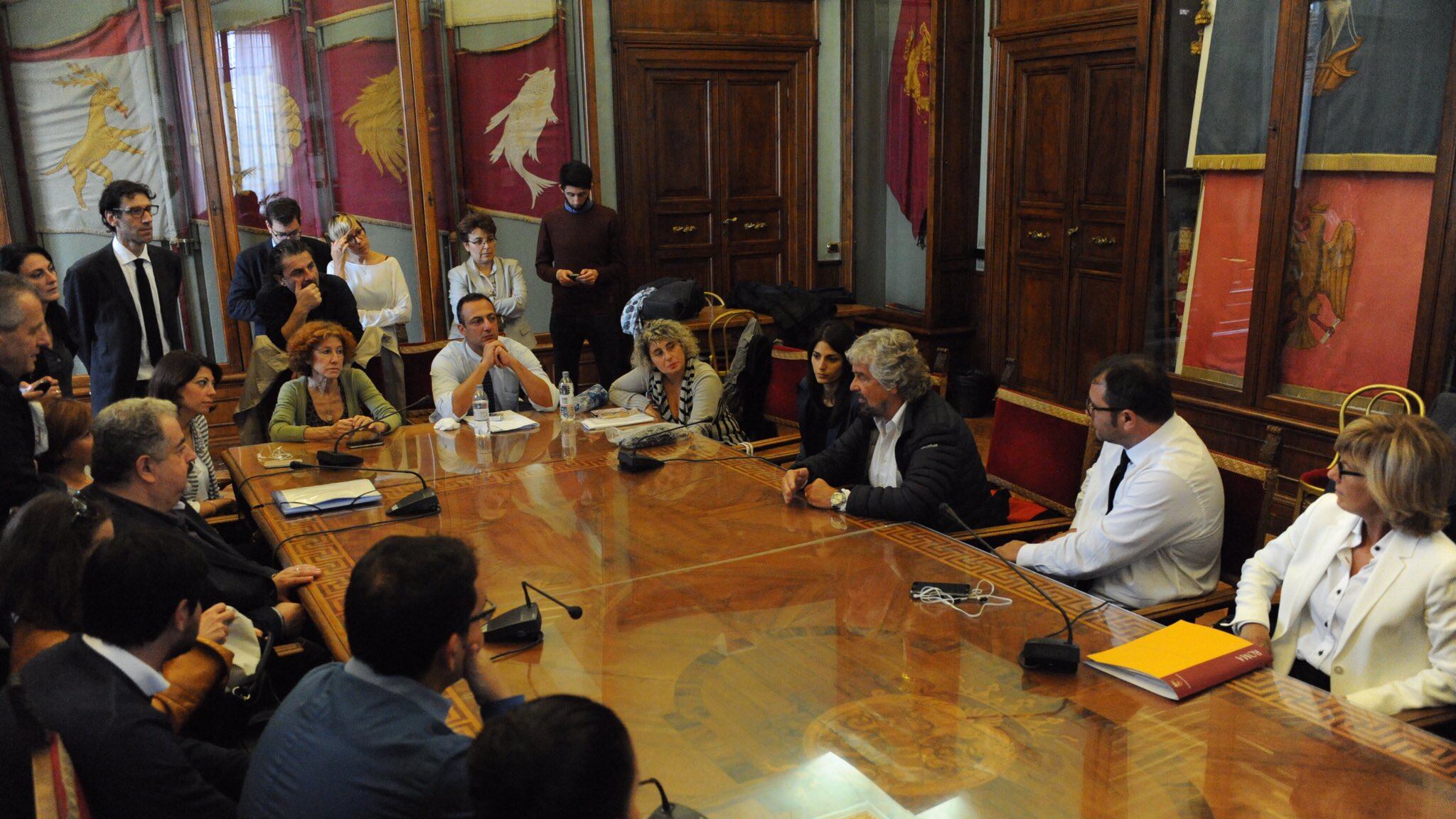 Raggi: "Il ritiro degli ingombranti sospeso e non so perché"