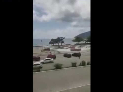 Brasile, elicottero precipita su un passante e lo uccide sul colpo