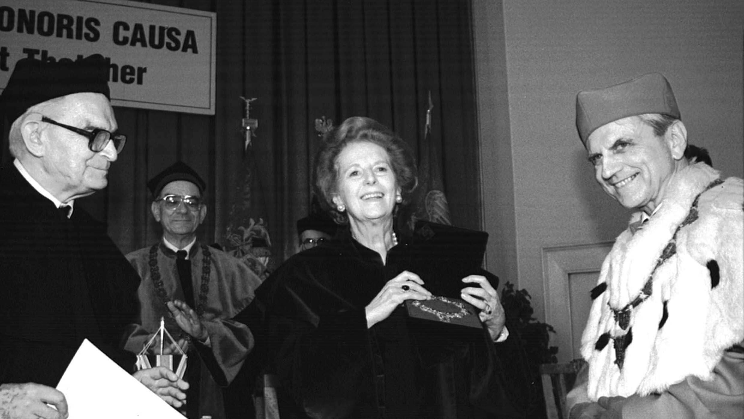 Quei politici, filosofi e cantanti divisi tra amore e odio per la Thatcher