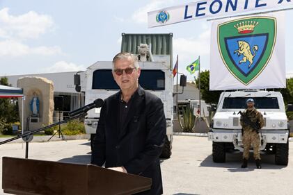 Cerimonia di passaggio del comando, nella Task Force -Lebanon Sector West 5