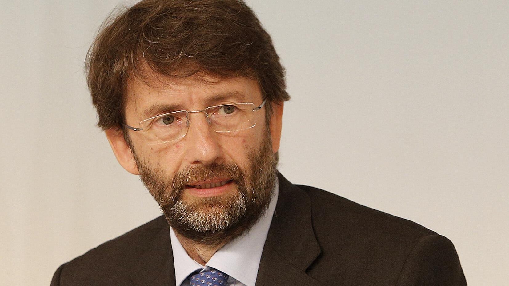 Tasse, Franceschini: si potrà pagare in opere d'arte