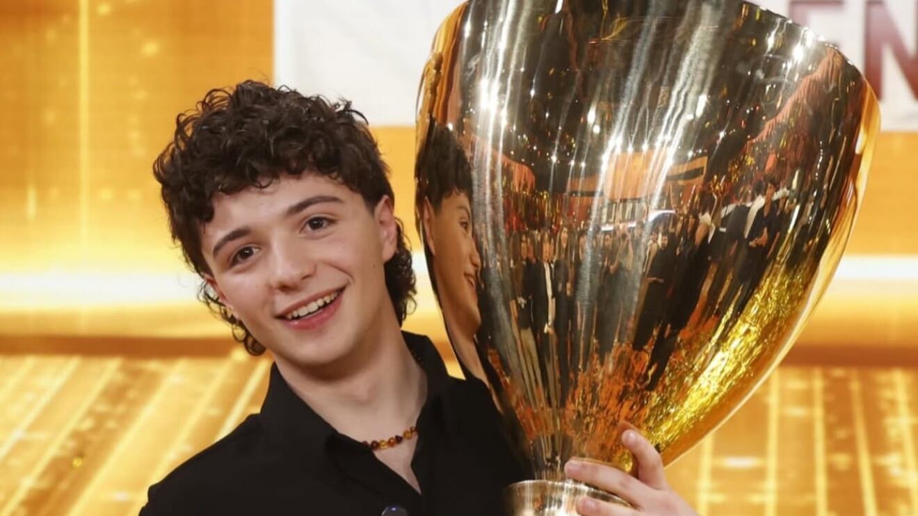 La rinascita di Lorenzo. "Ho vinto Amici ma continuo a studiare"