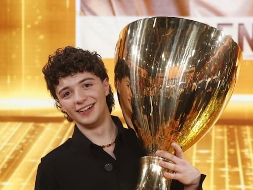 La rinascita di Lorenzo. "Ho vinto Amici ma continuo a studiare"