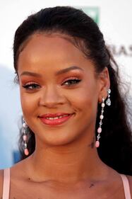Rihanna sexy alla première di Valerian 15