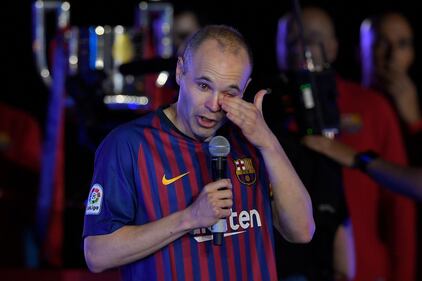 Il commovente addio di Iniesta al Barcellona 3