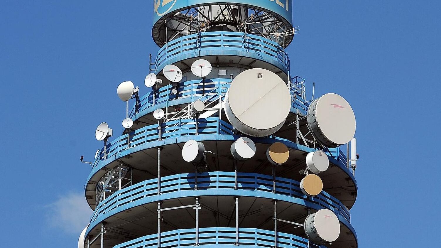 Riparte lo scontro Mediaset-Vivendi