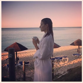 Martina Colombari sexy nella vita di tutti i giorni 13