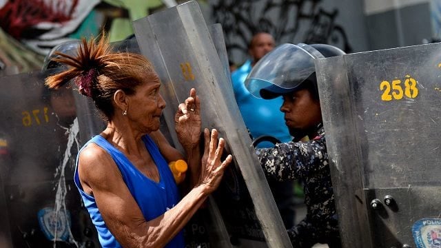 Venezuela, l’Onu condanna Maduro e difende i rifugiati venezuelani