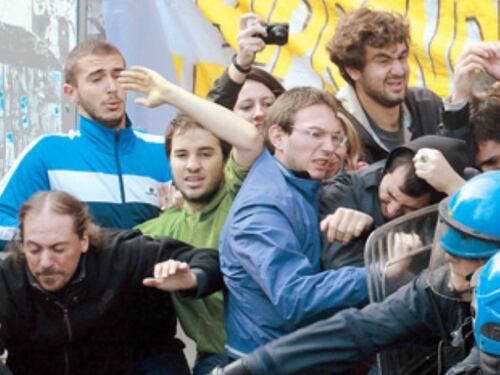 "Tangenti per occupare a portinai e ispettori Aler"
