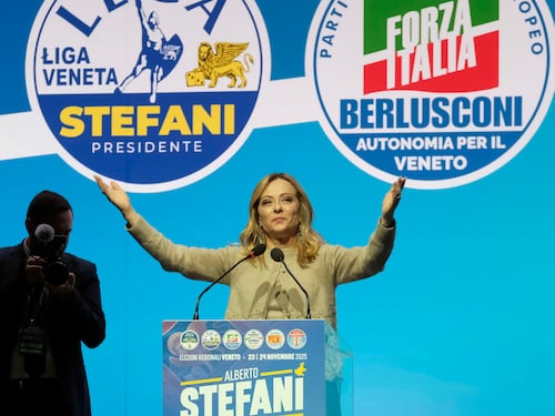 Meloni: "Non fatevi fregare. Serve un sì per la giustizia"