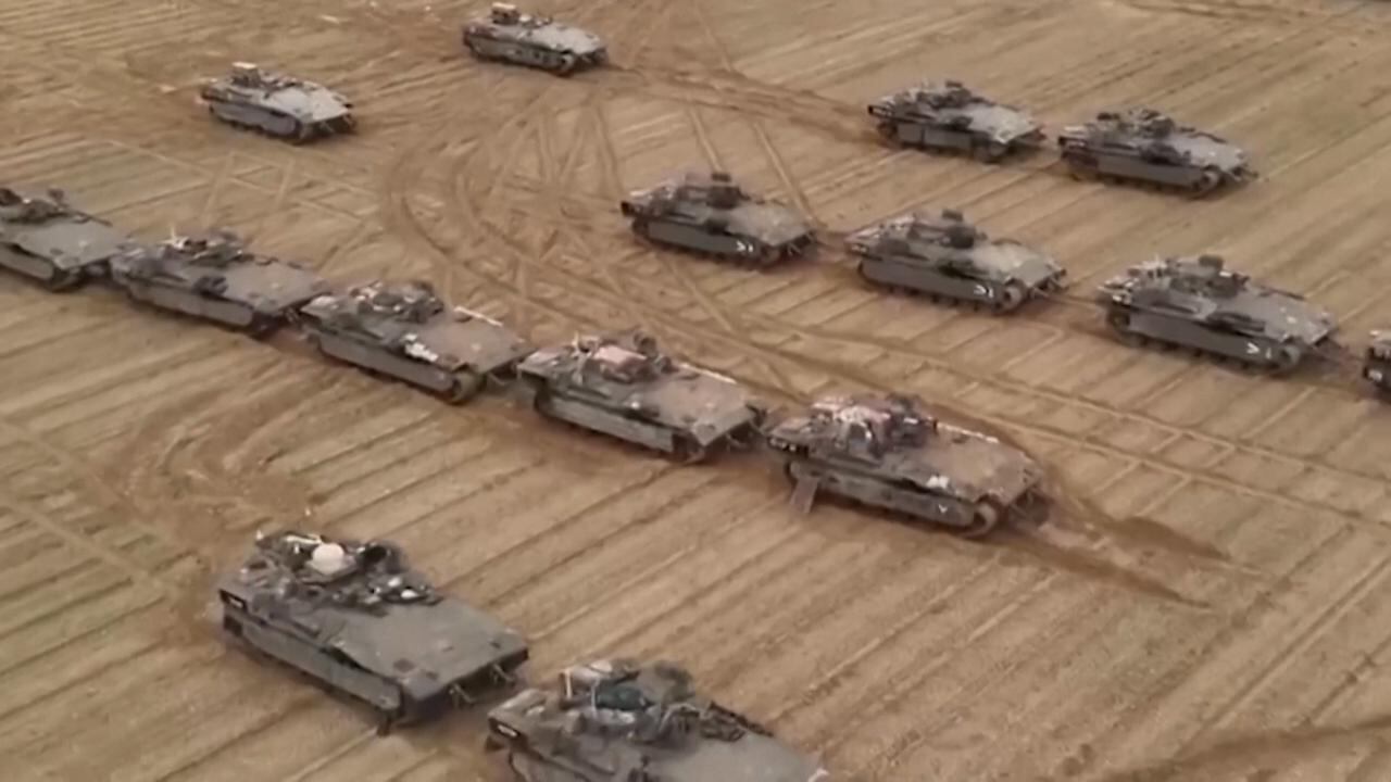 I tank di Israele verso Rafah. "Spari Idf sulle ambulanze"