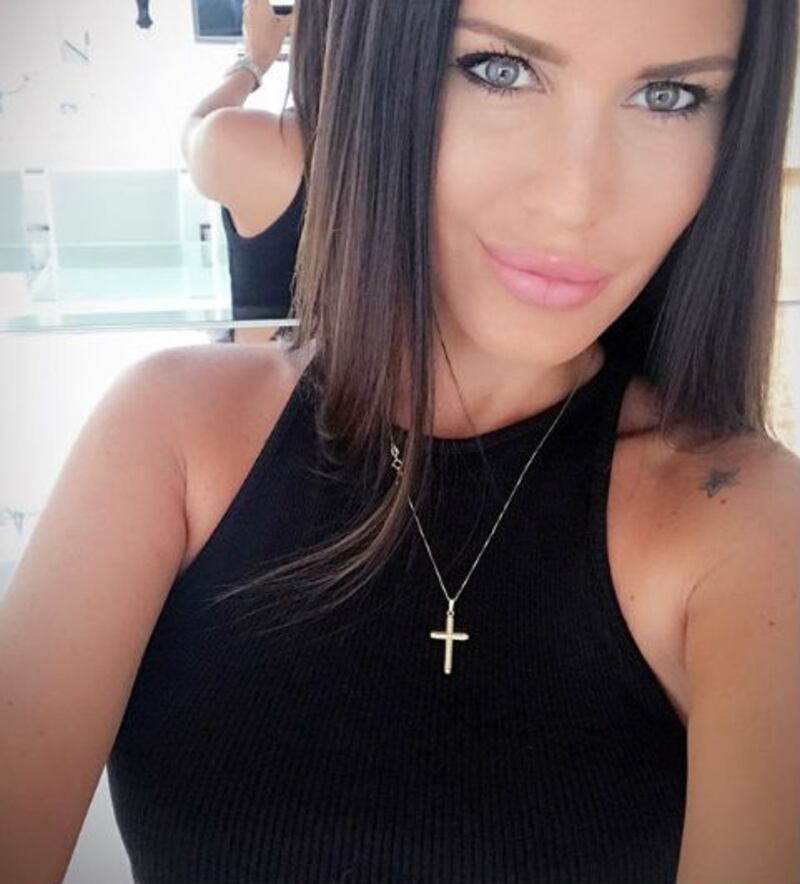Natalie Weber, le foto più sexy della moglie di Mauro Zarate 7