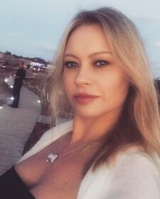 Anna Falchi esplosiva su Instagram 6