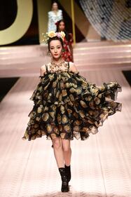 Monica Bellucci e le star in passerella per Dolce & Gabbana 3