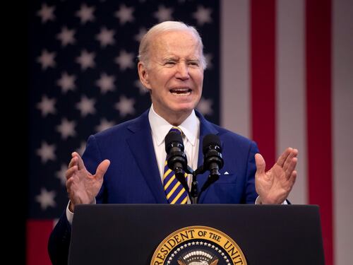 La stretta del democratico Biden sui migranti. Niente visto a chi entra irregolarmente in Usa
