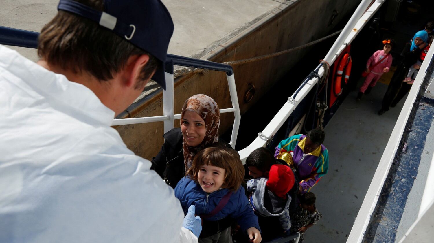 Così l'Italia dei piccoli Comuni sarà invasa dai profughi