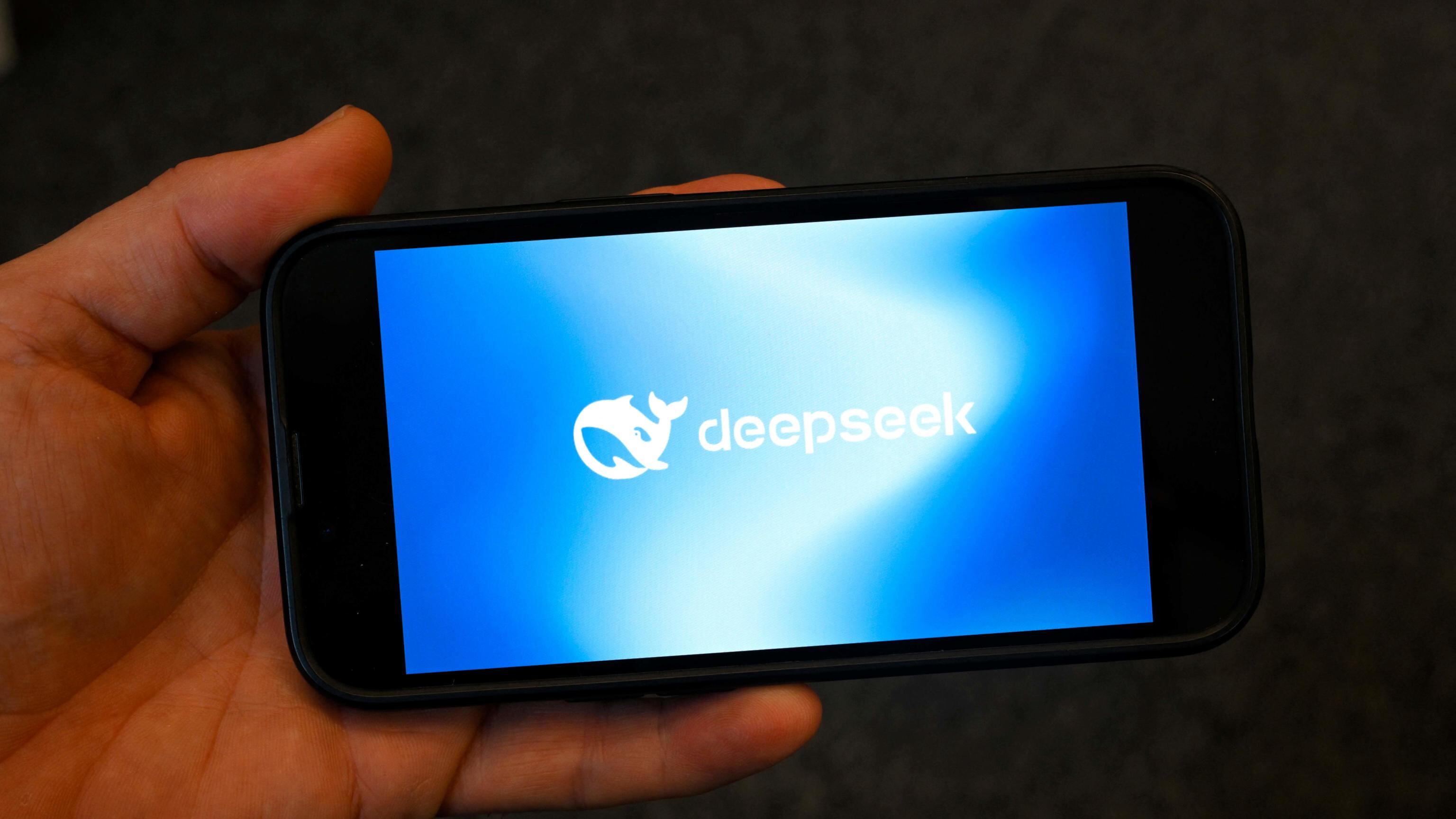 Deepseek, tra intelligenza artificiale e competizione reale
