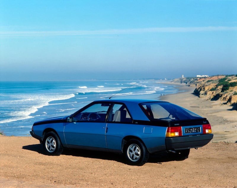 Renault Fuego, guarda la gallery 3