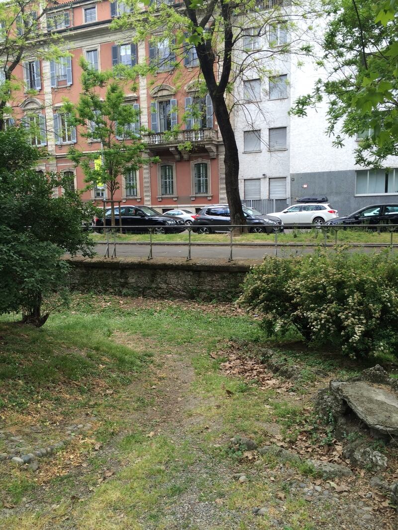 Milano, Giardini Montanelli nel degrado 5