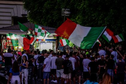 Italia campione d'Europa: tifosi in festa nelle piazze 6
