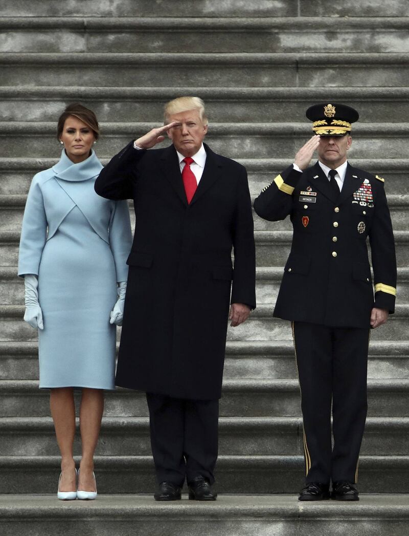 Melania e Ivanka Trump: moglie e figlia del presidente 38