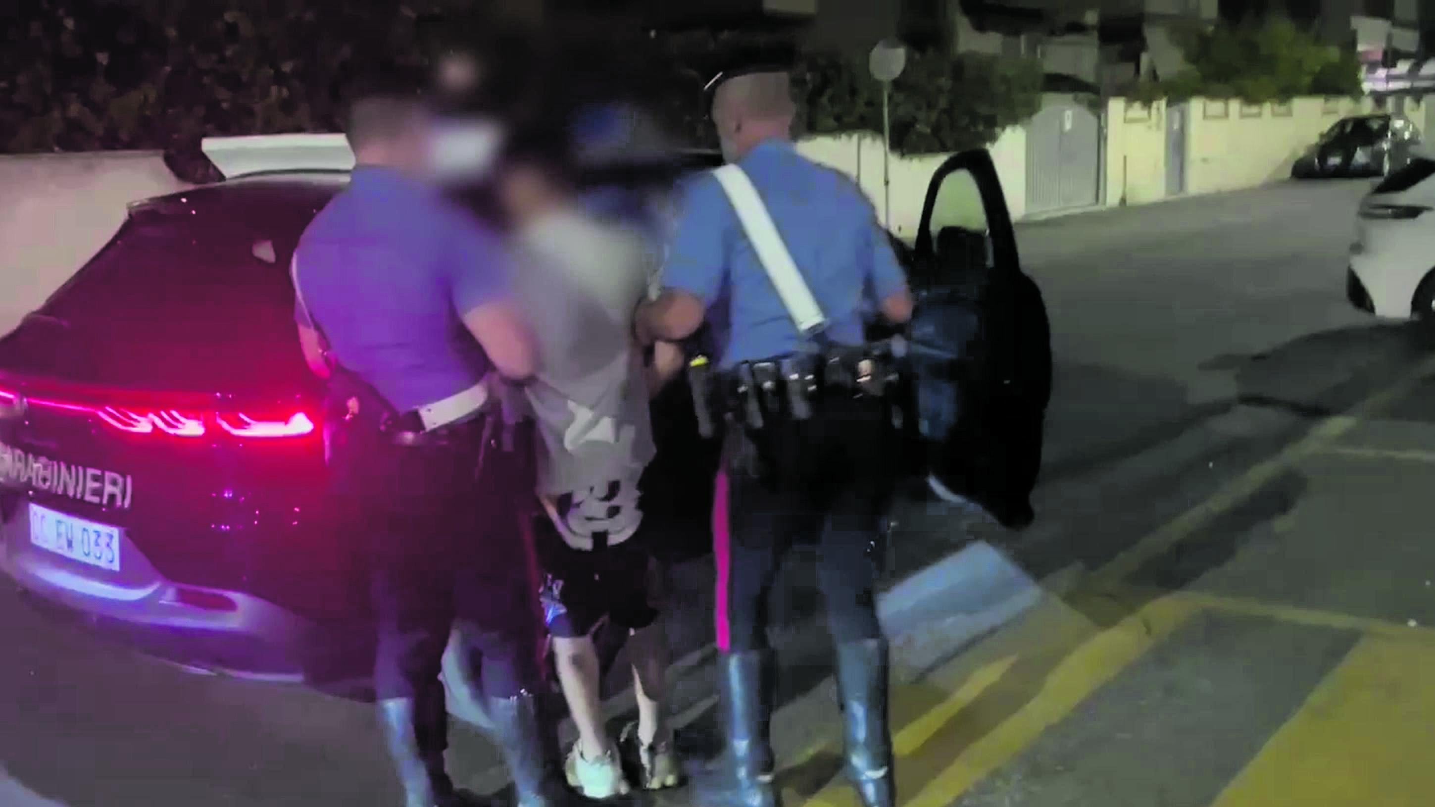 Benzinaio ammazzato in una rapina, confessa un 18enne