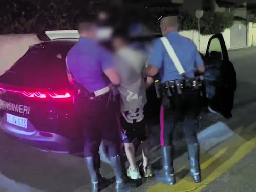 Benzinaio ammazzato in una rapina, confessa un 18enne