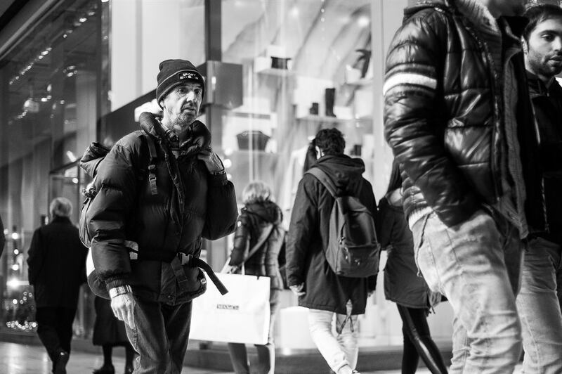 Clochard all'ombra del Duomo 6