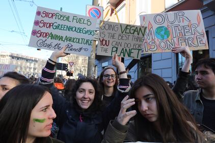 Manifestazione a Milano contro il cambiamento climatico  5