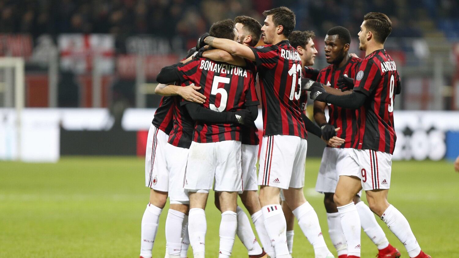 Coppa Italia, tutto facile per il Milan: 3-0 al Verona e quarti contro l'Inter
