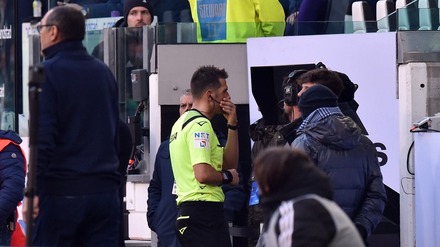 Svolta Figc: ''Serie A pronta a sperimentare il Var a chiamata''