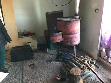 Italiani senza casa: il comune gli propone di trasferirsi in un campo rom 11