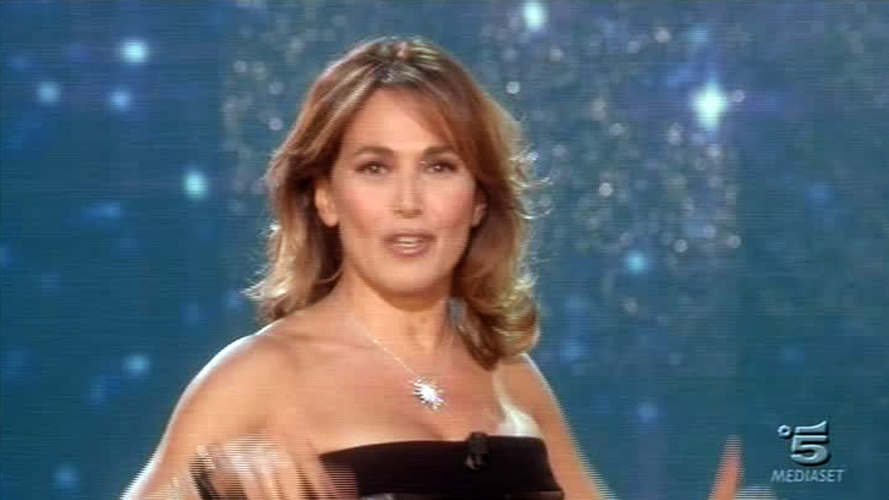 Guerra in tribunale D’Urso-Mediaset