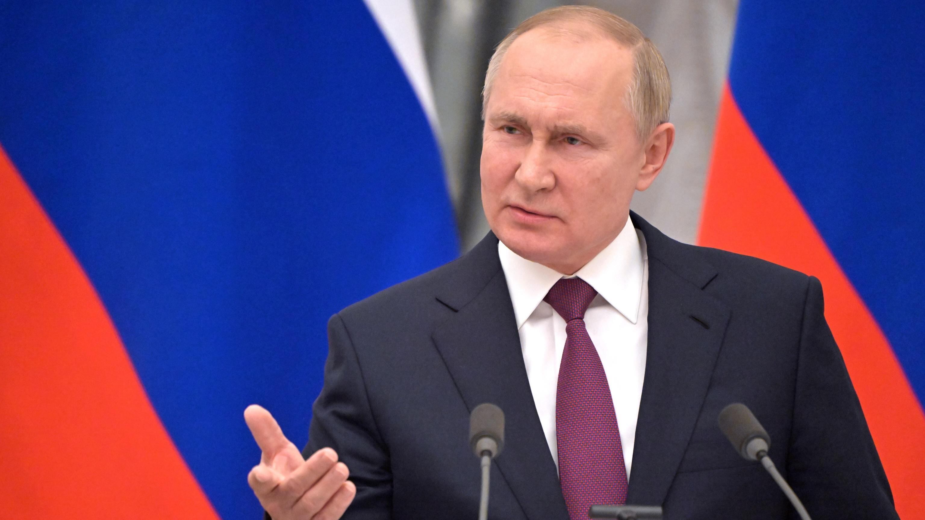 "Nobel per la pace a Putin", i fantasmi all'Eliseo e Merkel: quindi, oggi...