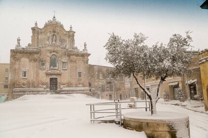 Lo spettacolo dei Sassi di Matera sotto la neve 2