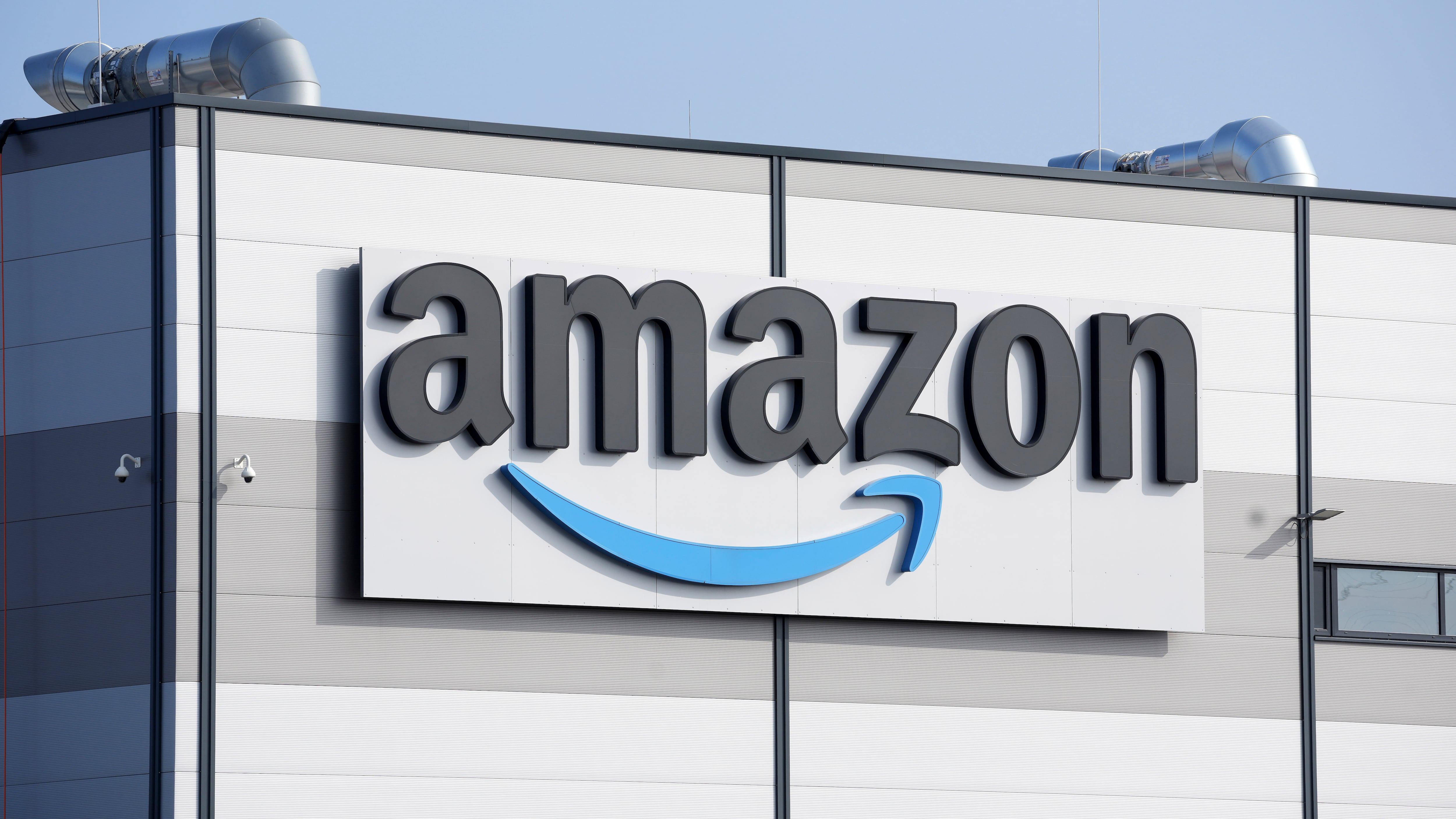 Amazon, accordo da 2,5 miliardi per iscrizioni ingannevoli a Prime