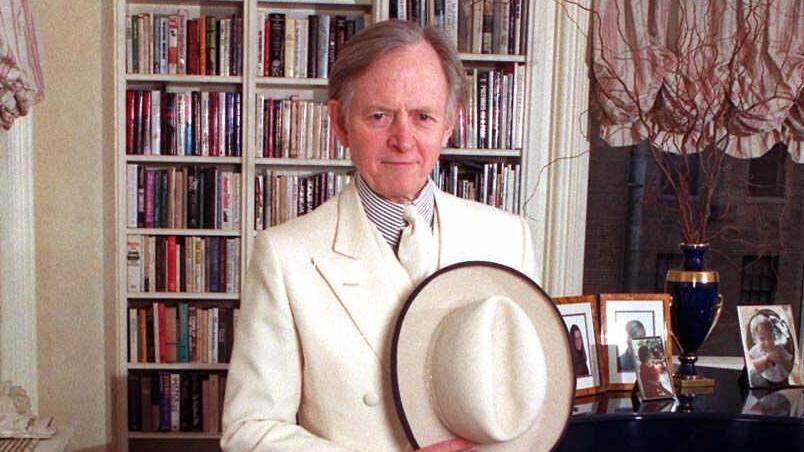 Che pacchia, ritorna Tom Wolfe