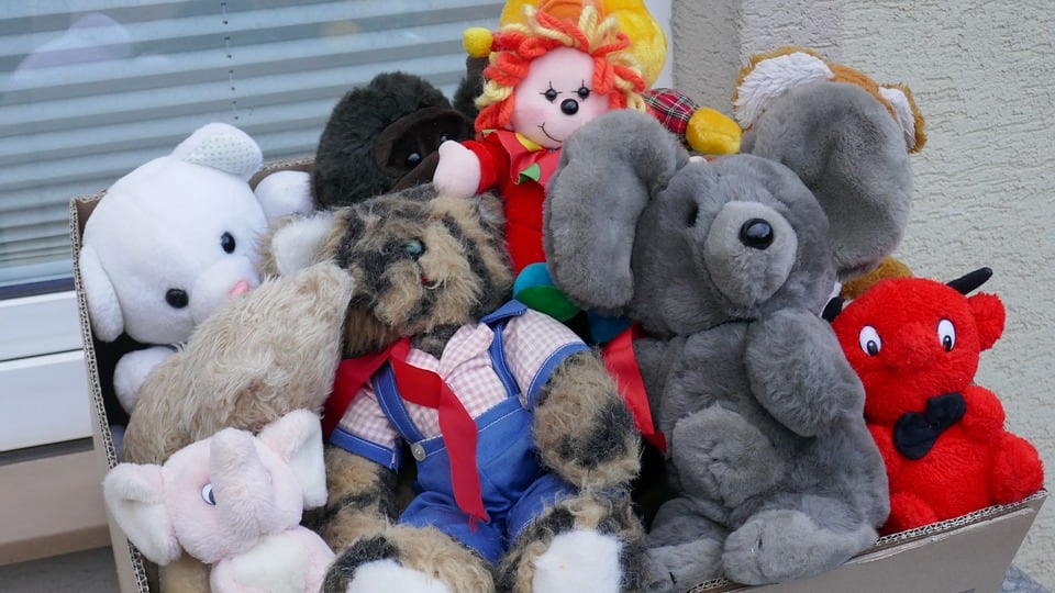 Nola, sequestrati giocattoli e articoli di Carnevale fuorilegge