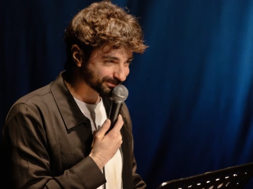 "Perestrojka e pancake". Gattano ride coi contrasti