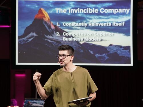 Alex Osterwalder: "Sfruttare la pandemia per innovare le aziende"